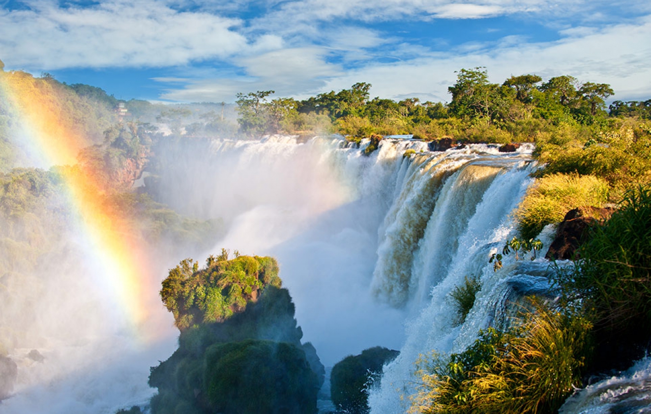 Foz de Iguaçu (Paraná) Foz de Iguaçu (Paraná)