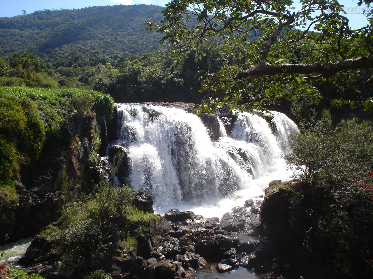 Poços de Caldas (Minas Gerais) Poços de Caldas (Minas Gerais)